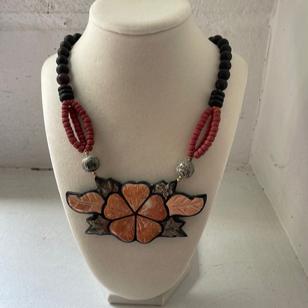 Vintage necklace for sell